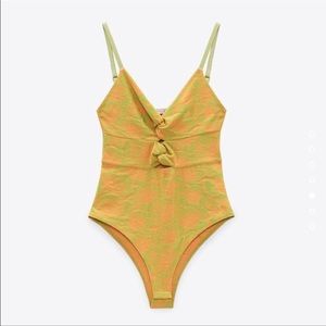 ZARA CUT OUT JACQUARD BODYSUIT